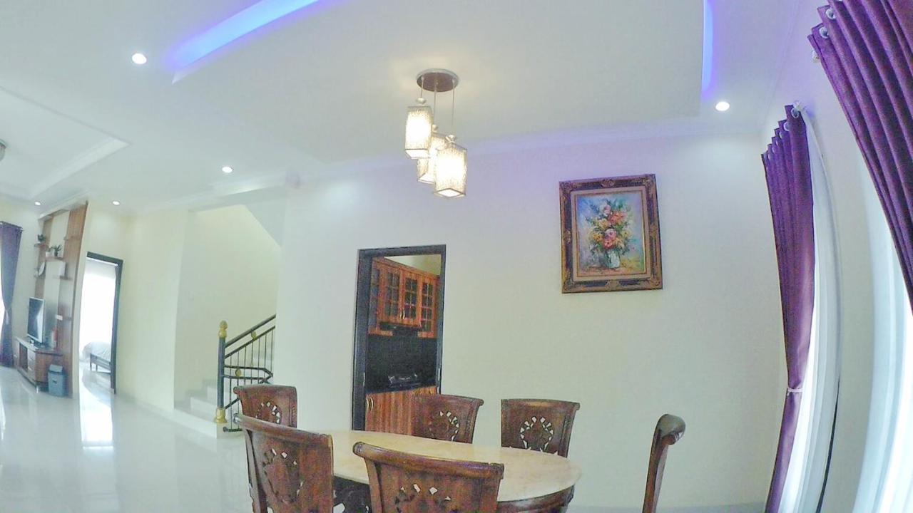 Villa Dira Bogor Zewnętrze zdjęcie